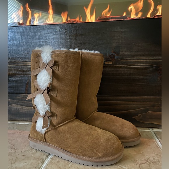NWOT Kookaburra By Ugg Victoria Tall Fur Boot - Picture 1 of 10